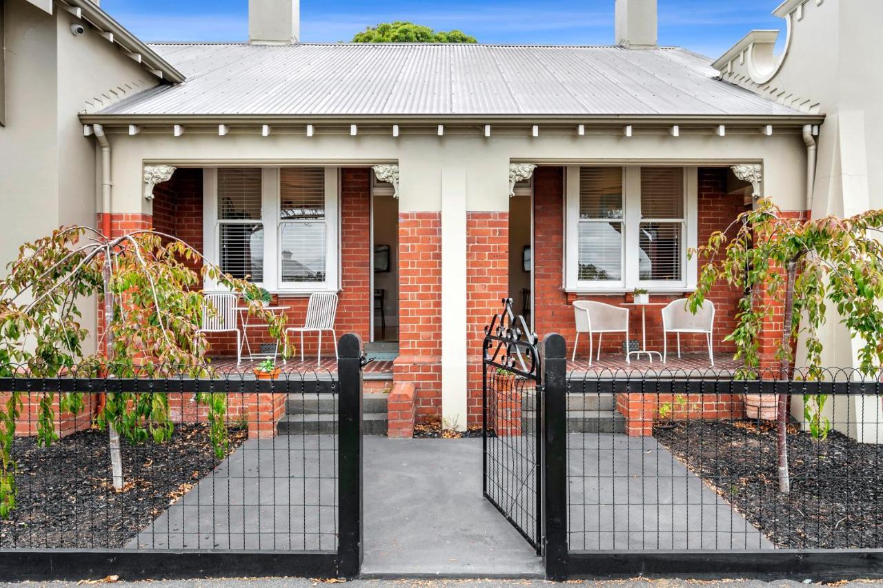Boutique Heritage Studios On Ryrie Geelong Cbd Opposite Hospital Exterior photo